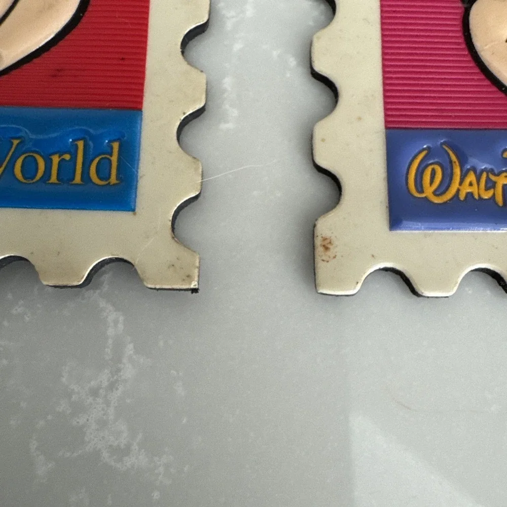 Vintage Minnie  & Mickey Mouse WALT DISNEY WORLD RUBBER REFRIGERATOR  MAGNETS